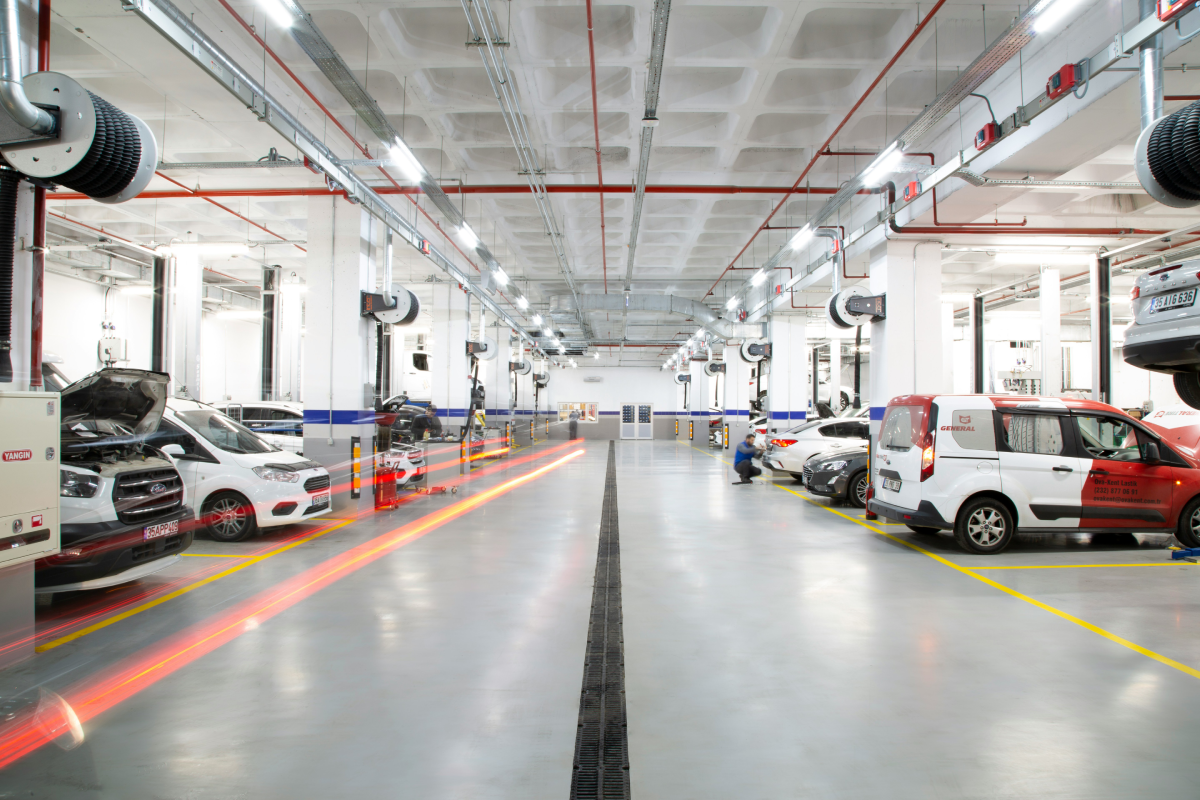 GarageTome screen for fleet maintenance control